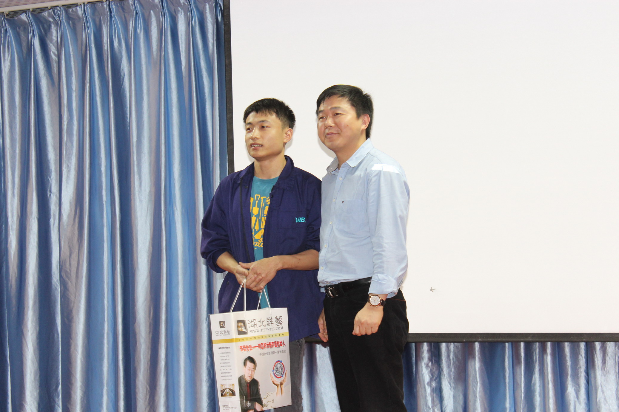 1562749508714199.jpg 20190710_170056_305.jpg